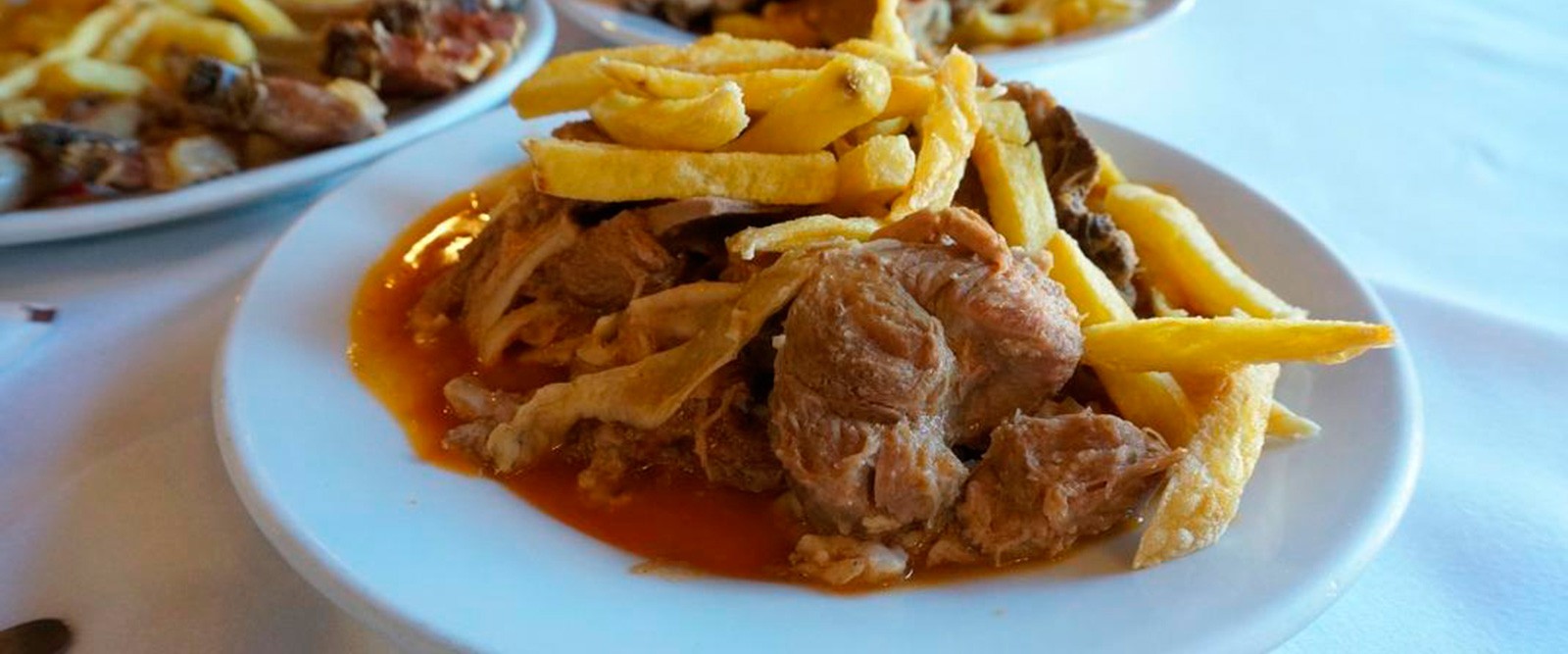 Carne guisada - Restaurante El Soportal en Pedraza, Segovia